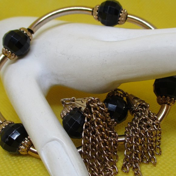 Wrap Beaded Tassel Bracelet Beaded Wrap Beaded Gold Tone Black Bracelet 1950s - Picture 5 of 10